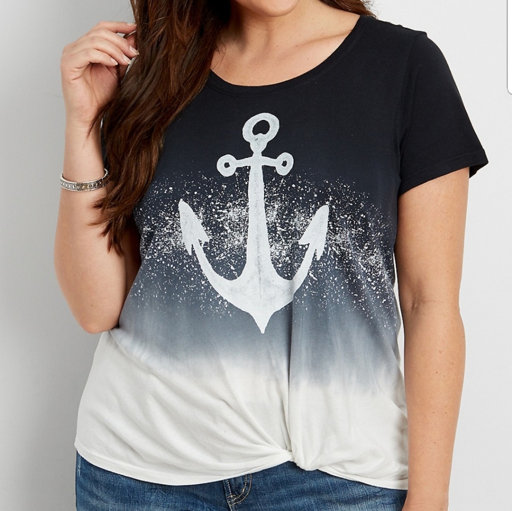 Maurices size 1 anchor tee